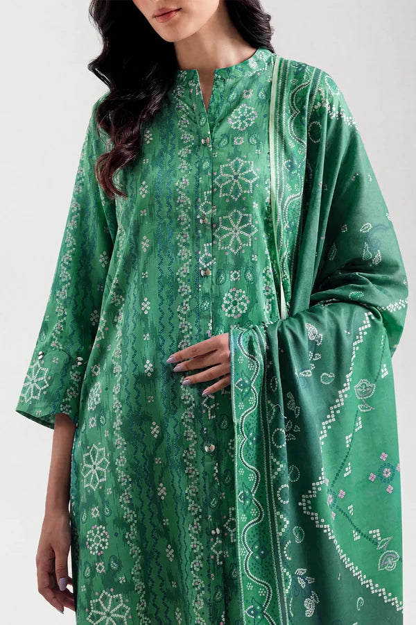 shot of the Saya Printed Lawn Suit Green